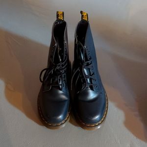 Dr martens short boots navy